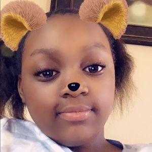 Meet your Posher, Makayla